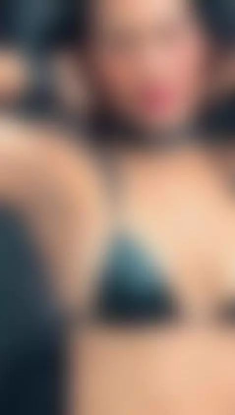 amazing slave ios waiting for you by valentinehanz