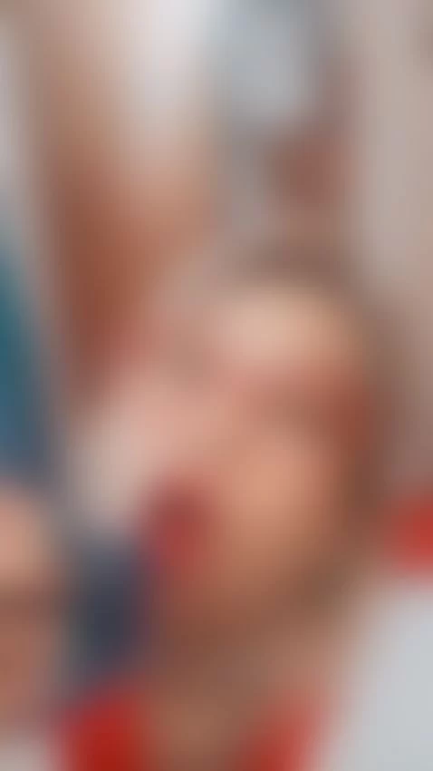 want a sexy woman in your room? don't miss my stream today by elena-roberts