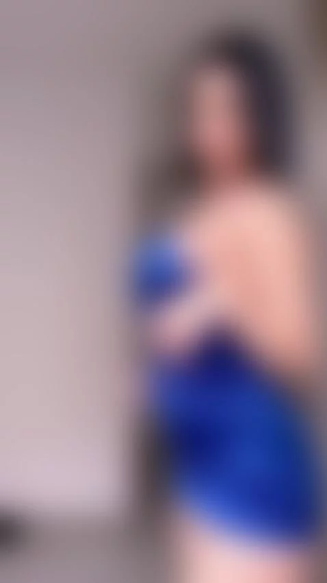 With a dress I look good but without it...? by ellediane