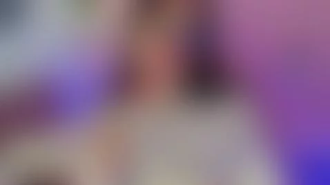 Hey! Today I feel like using my mouth...  👅🍭 by venusks