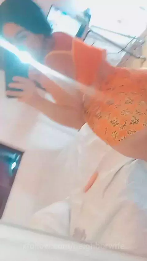 bubbleass 🍑🍑🍑 by neighborwife