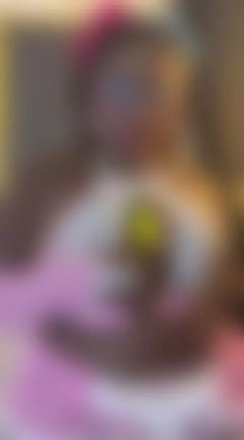 I can just imagine your cock where the ice cream is by yhendelyn-stone