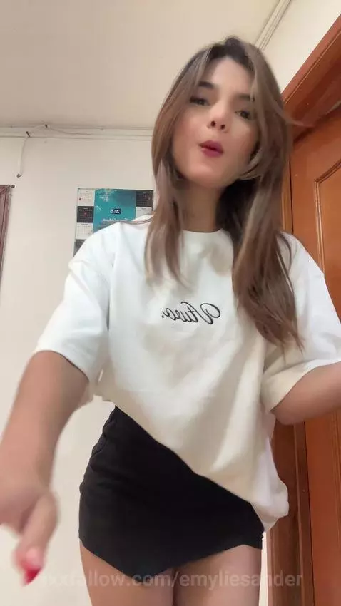 Emma is pretty with clothes and without clothes 😉 by emyliesander