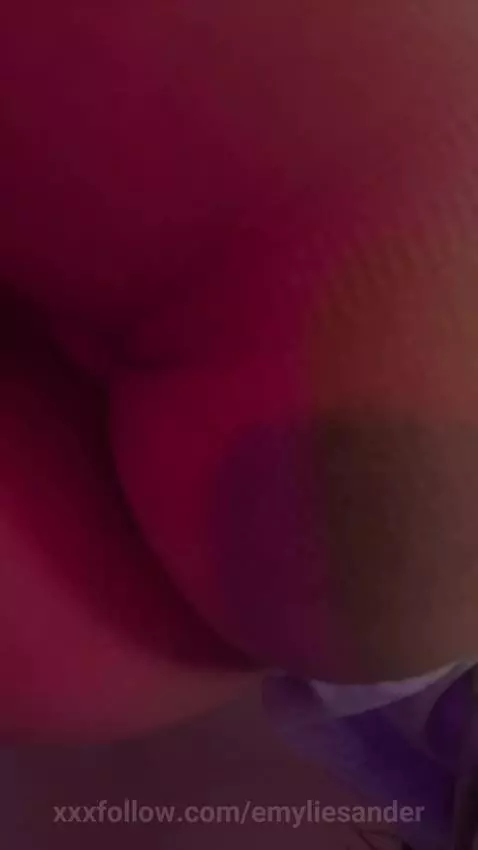 I'm still a beauty bomb 💥💖 by emyliesander