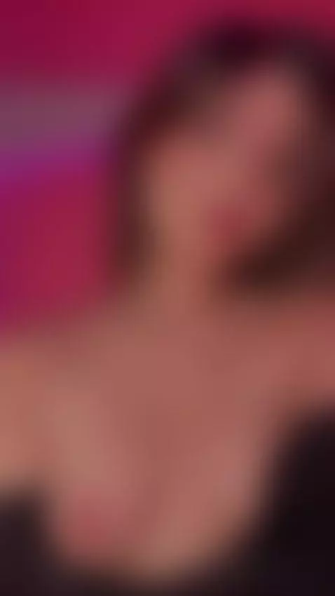 NSFW but worth it. 😋💖 by emyliesander