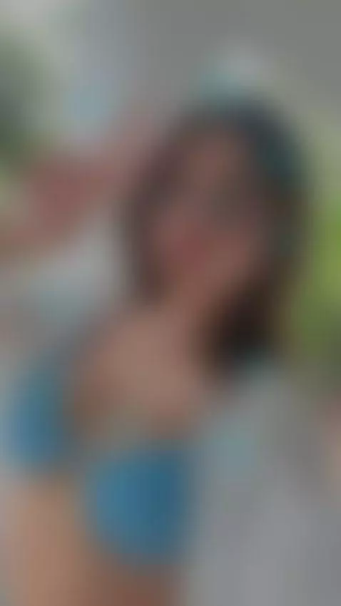 Do you want some kisses from Emma? 🥰 by emyliesander