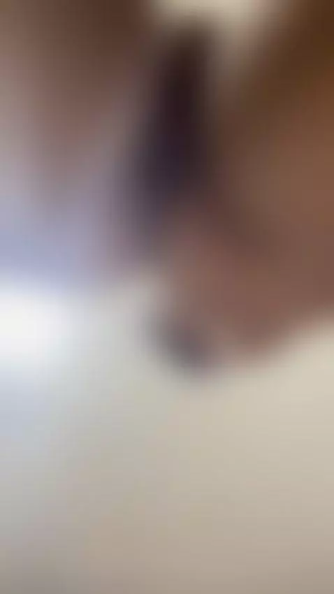 Do you like what you see from below?🌞 by emyliesander