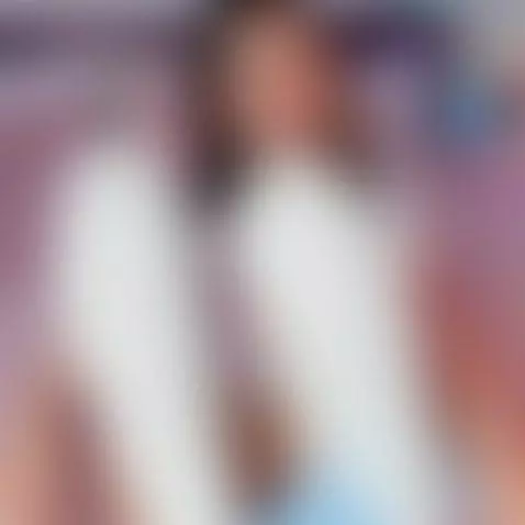 a small view 🫣 by emyliesander