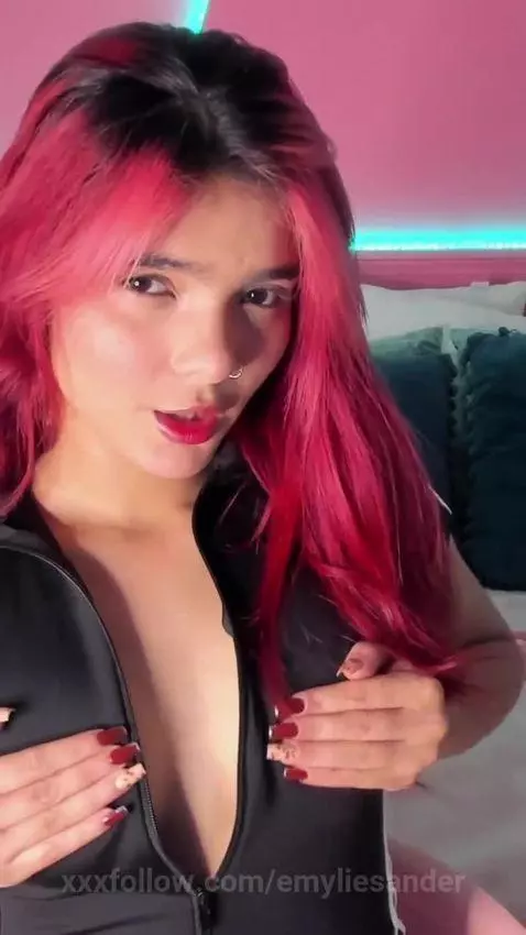 Spank my tits by emyliesander