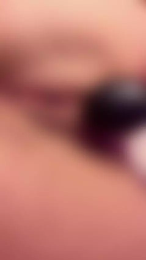 My pussy loves your vibrations! by emyliesander