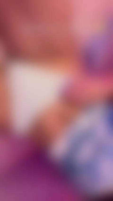 Anyone wants to say hi by emyliesander