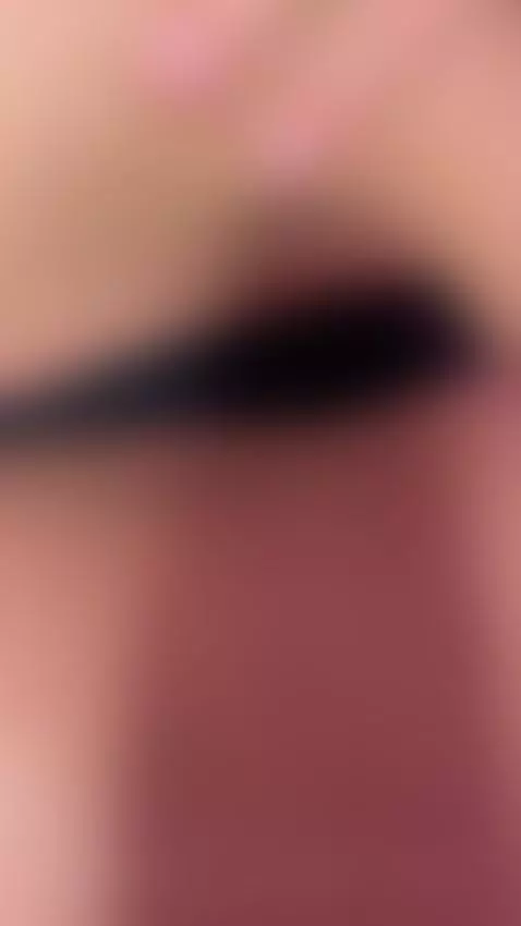 The favorite of yours by emyliesander