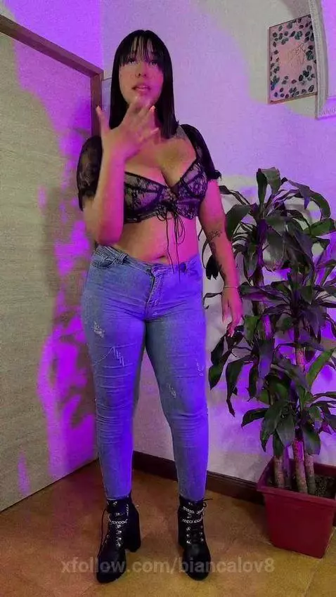 Online 💜 by biancalov8