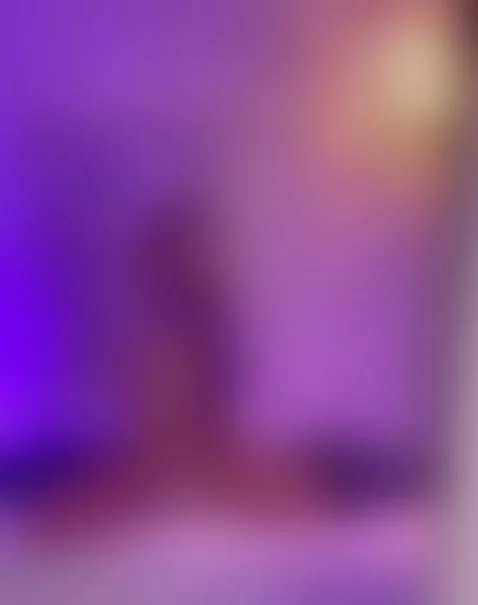 Hi, online right now 💜🥰 by laura-sofia1