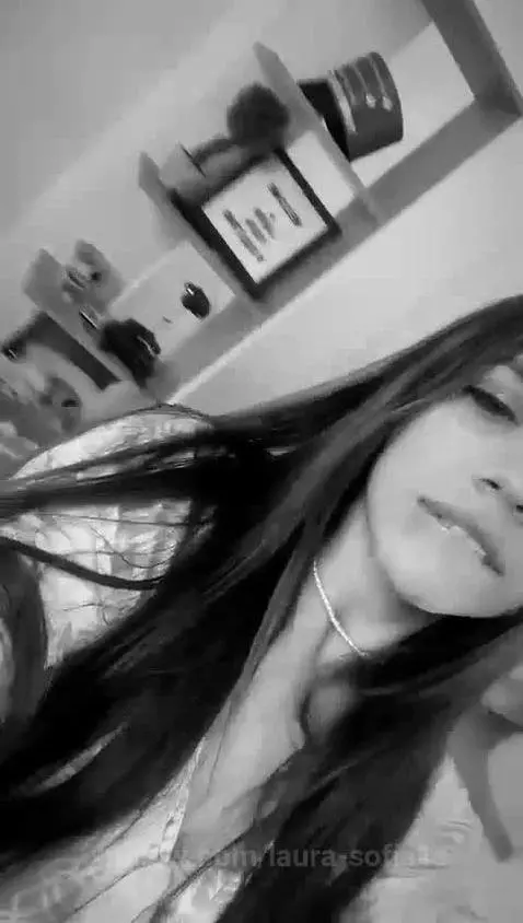 Heyy 😎🤩 by laura-sofia1