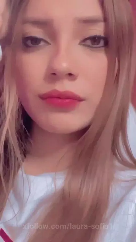 🎶😜😈 by laura-sofia1