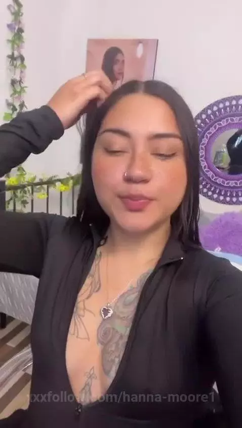 Did you see behind? by hanna-moore1