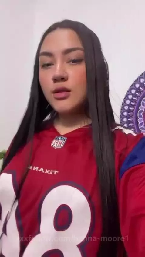 red♥ by hanna-moore1