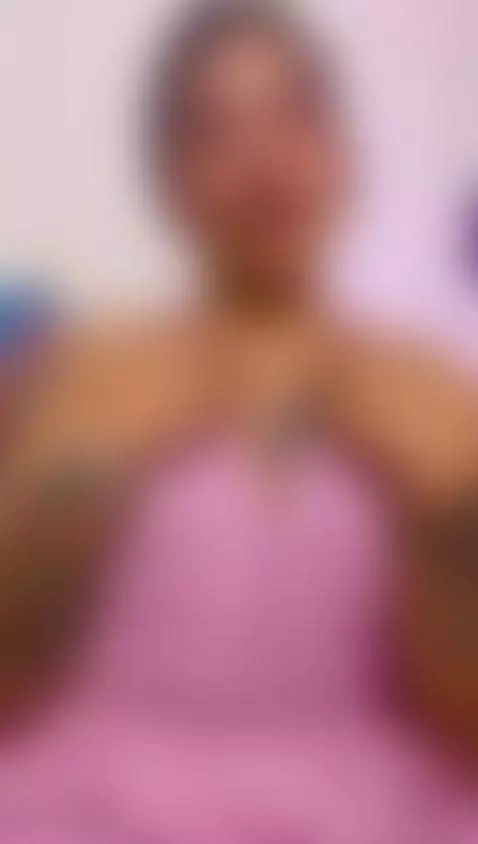 TITS OUT by hanna-moore1