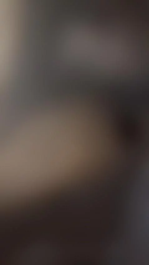 Meet that bitch in the neighborhood by 6tnbreski9