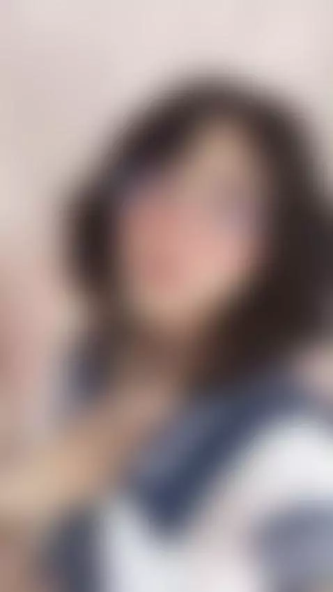 I want to be your best mouth to bury my cock 🍆💦 by saramartini19