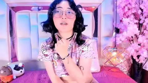 I want to play with your big cock baby 💦 by saramartini19