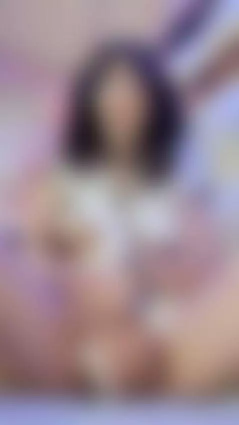 sexy and daring and addictive latina 💋❤ by saramartini19