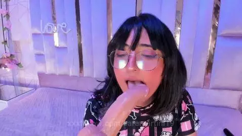 I want to feel your delicious cock in my throat 💦💦💦 by saramartini19