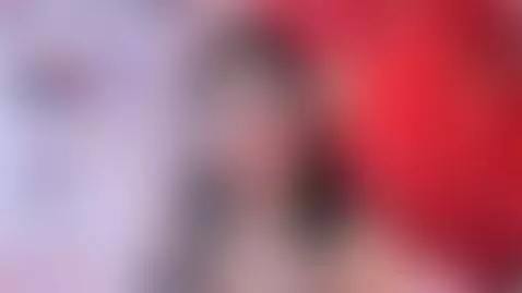 Put your cock deep in my throat  🍑🔥 by saramartini19