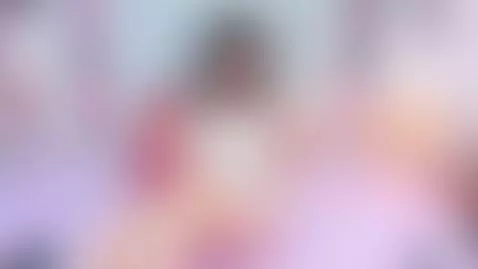 caress my divine legs  🔥🥵 by saramartini19