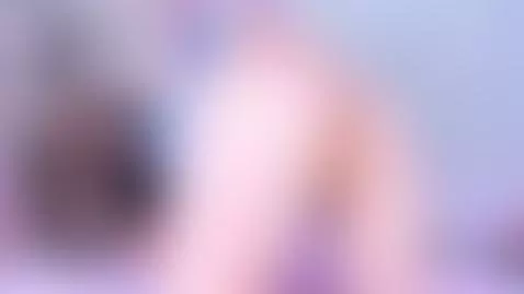 spanks my ass without stopping  🥵 by saramartini19