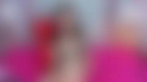 runs through my delicious body 🥵 by saramartini19