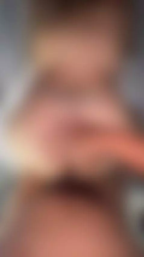 ROUND 1 WITH THE PHOTOGRAPHER
I think I went too far with th... by inocentekitty