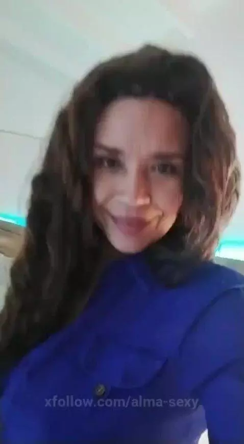 I am a sexy soul I have indomitable, I love pleasure and smi... by alma-sexy