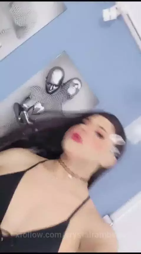 I invite you to my party by crystalrambeau