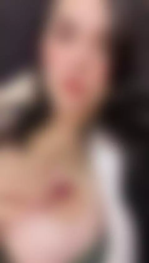 Very hot milf this morning wants to be fucked by a gentleman... by alissonpretty