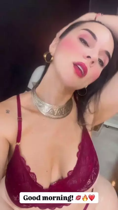 Come here and let's have a hot and exciting morning! by alissonpretty