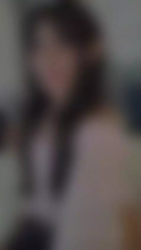 I'm ready to reign over your heart 🫦🍒🧝🏻‍♀️ by valkiria-moore