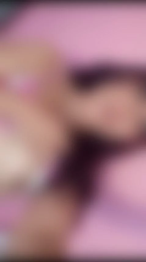 Daddy come play with my tits 🍒😏🔥 by valkiria-moore