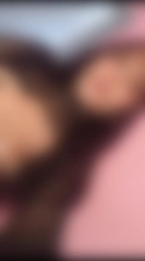 Daddy kiss my nipples 💋🍒🥵 by valkiria-moore