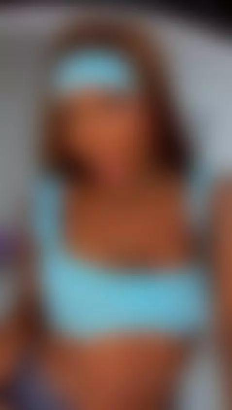 Sexy Latina by abbyswan