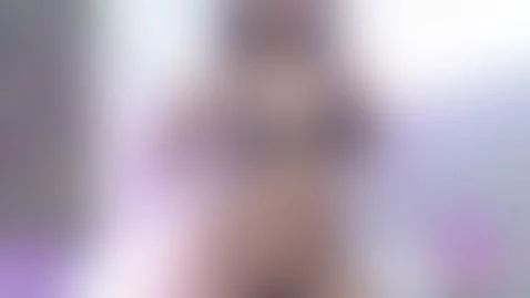 Im ready to be yours 😏 by kinky-camila