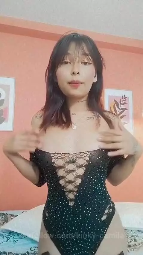 My body wants your caresses 🍒🥰🔥 by kinky-camila