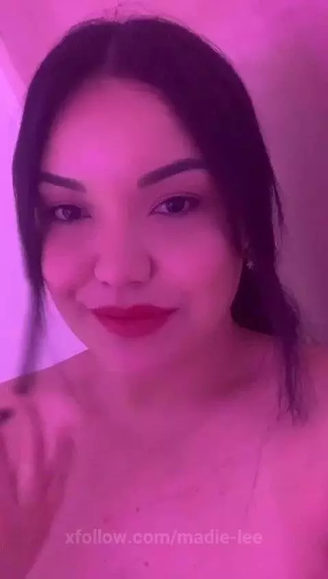 BOUNCE THESE BIG WATERMELONS AND MAKE ME VIBRATE by madie-lee