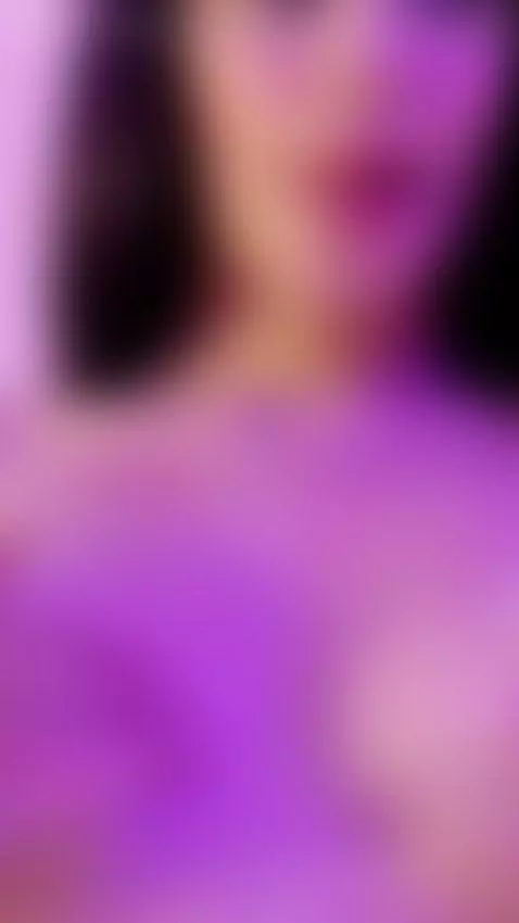 Lick my small tits 🤑😛🤤 by agatha-black