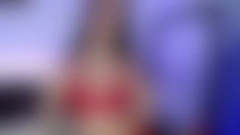 The red color stands out in my skin, come and have fun, I wa... by emi-taylor