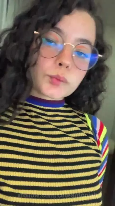 😏☺️ by cuteantoniah