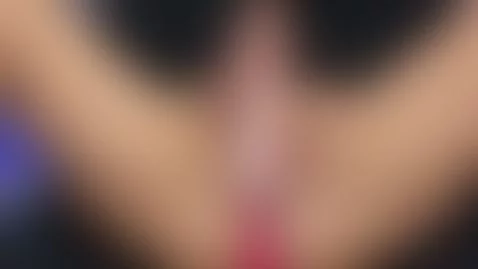 🔥🍓MY PUSSY IS ON FIRE! I WANT YOUR COCK FILLING ME WITH CUM🍓... by elliemoret