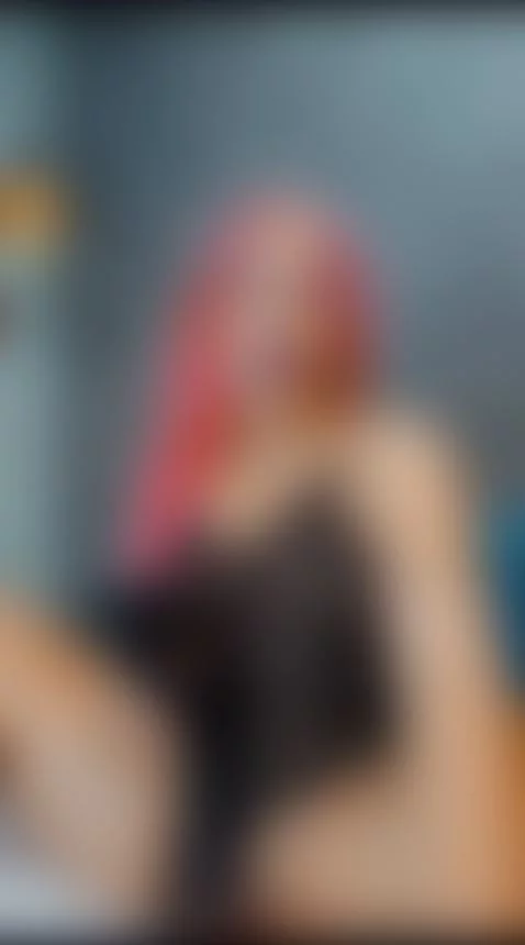 Come to see me fuck my pussy with this huge dildo♥ by elliemoret