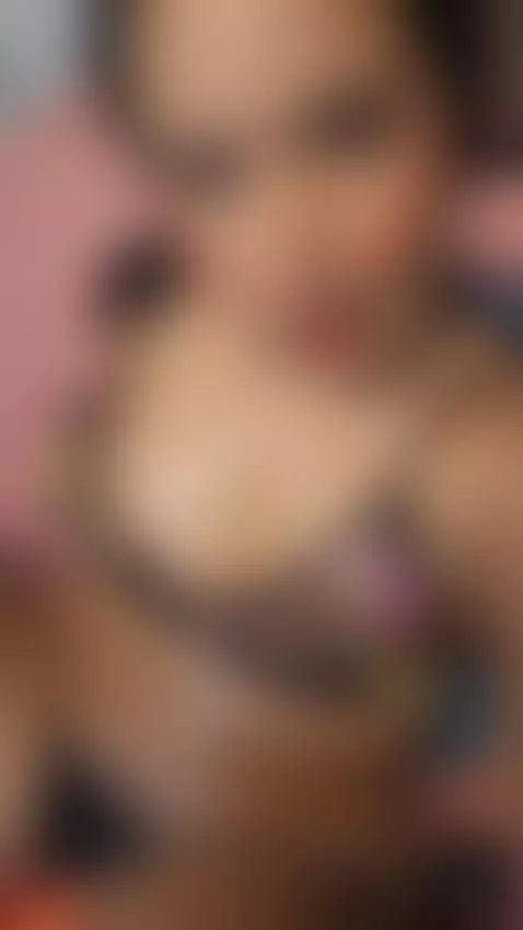 🌹me siento muy caliente🌹 by elliemoret